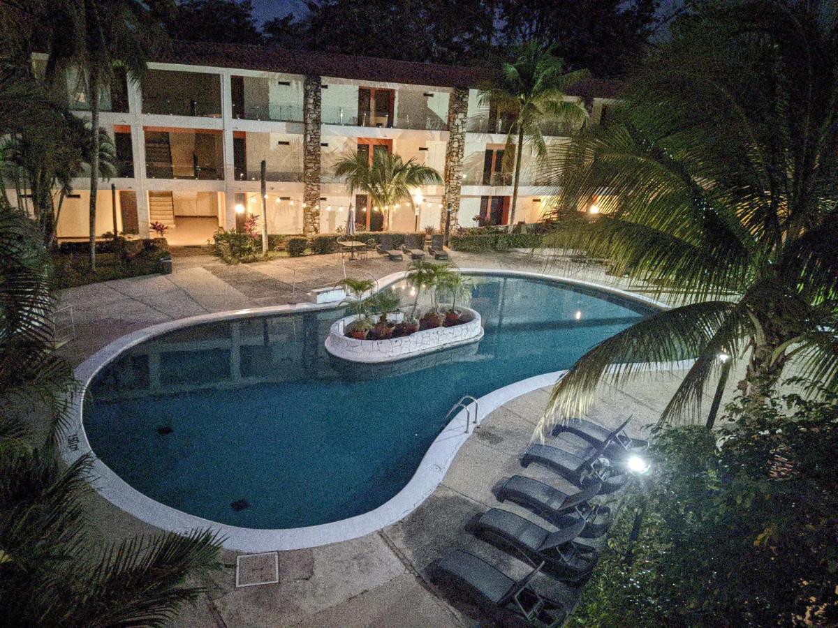 Hotel Plaza Palenque Kültér fotó