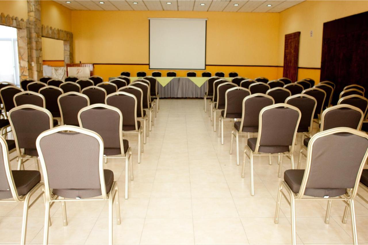 Hotel Plaza Palenque Kültér fotó