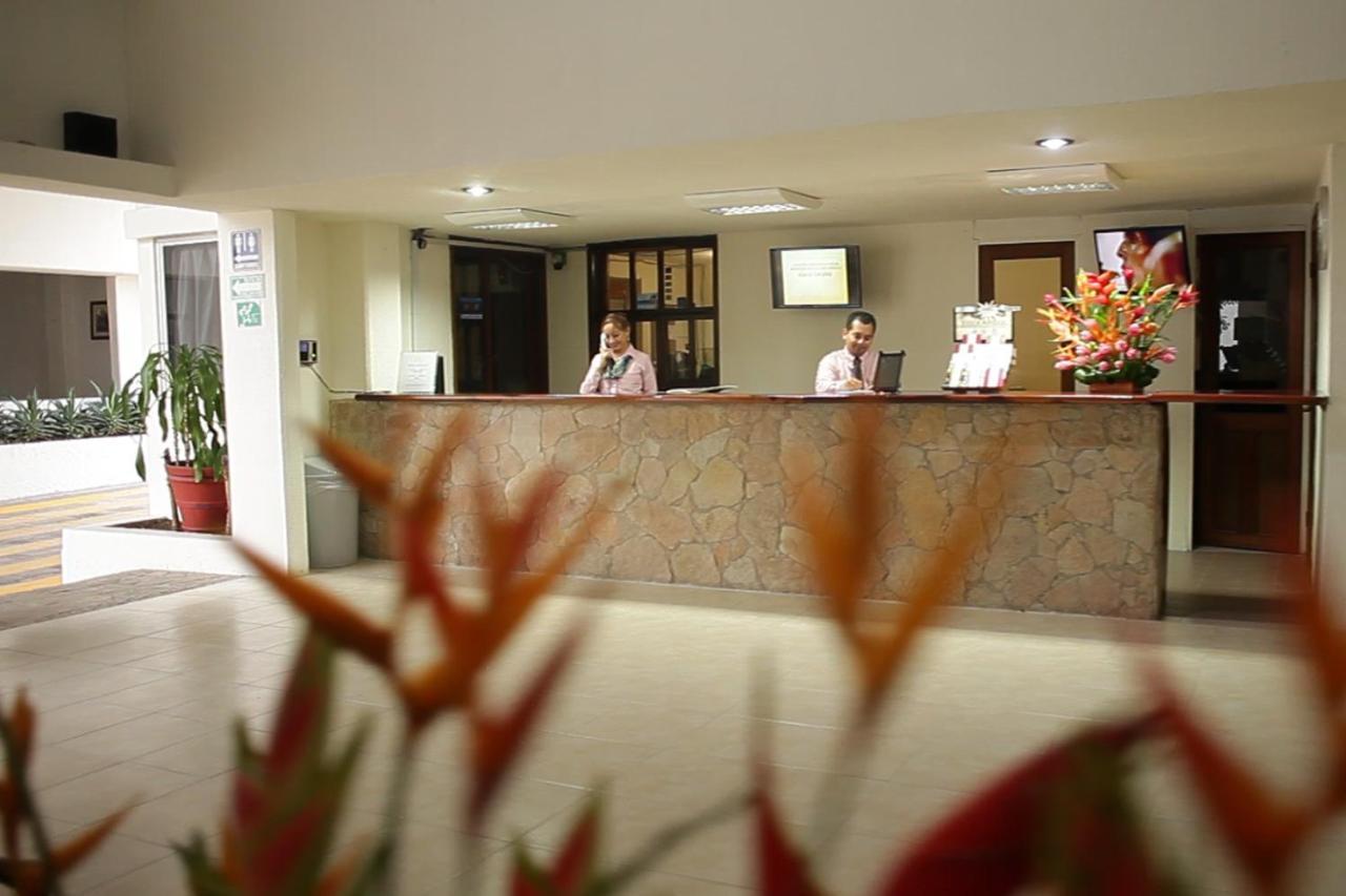 Hotel Plaza Palenque Kültér fotó